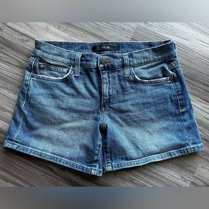 Joe’s Jeans denim shorts, size 26